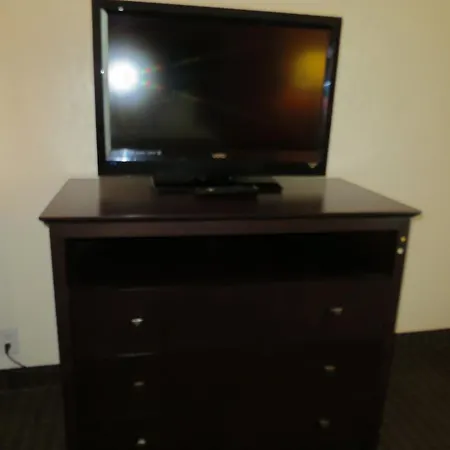 Days Inn By Wyndham Cave City Esterno foto
